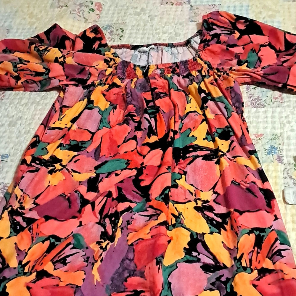 Socialite Baby Doll Dress w/Unique Flower Pattern